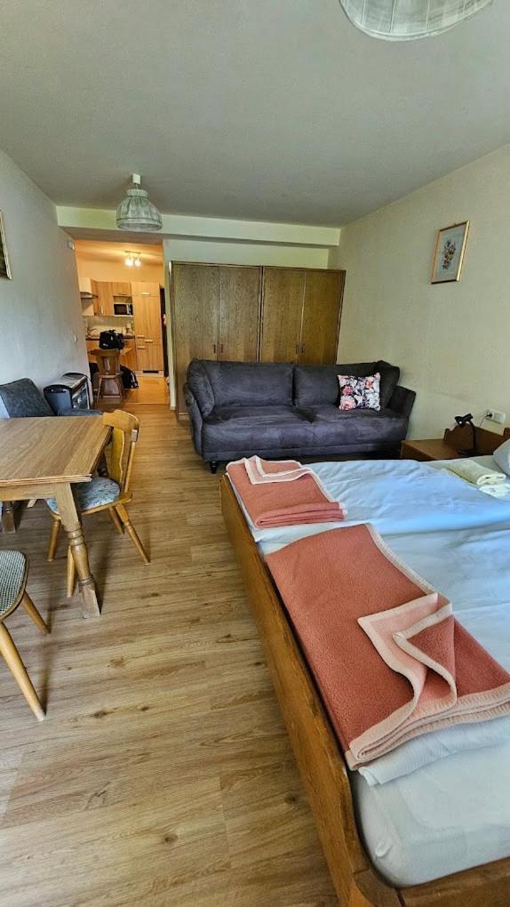 Gasthof Mit Seeterasse & Appartements Zur Landeroith Weyregg Extérieur photo