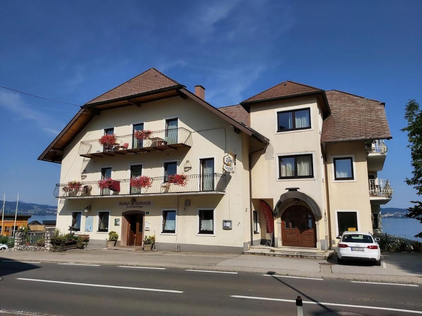 Gasthof Mit Seeterasse & Appartements Zur Landeroith Weyregg Extérieur photo