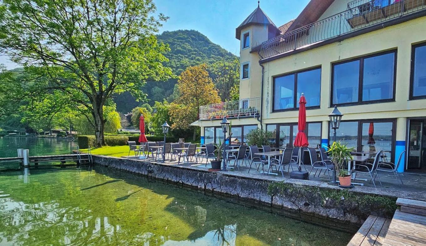 Gasthof Mit Seeterasse & Appartements Zur Landeroith Weyregg Extérieur photo